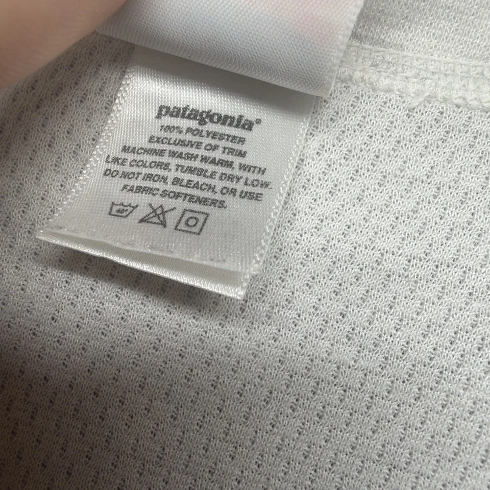 Patagonia Capilene Quarter Zip Base Layer‎ Pullover White Men's Medium